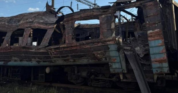 Росія усю добу атакує залізницю
