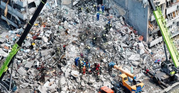 Київ оголосив 15 травня Днем жалоби за жертвами наймасованішої атаки РФ