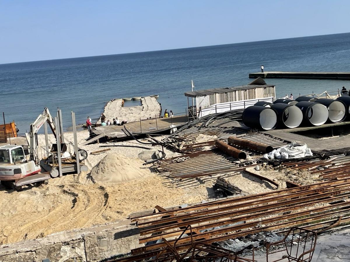 Відпочинок на Чорному морі: недешевий та умовно безпечний