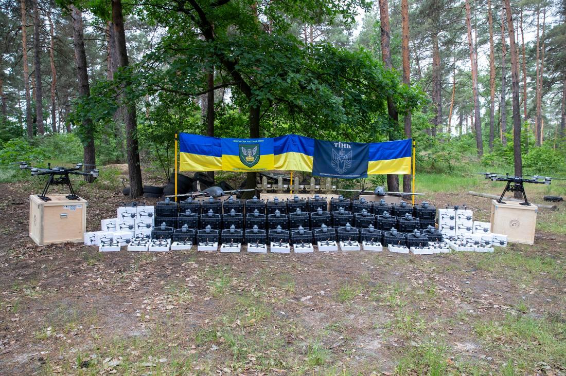 Бійці 12 корпусу отримали від громади столиці ще 1600 безпілотників різних типів, - Кличко