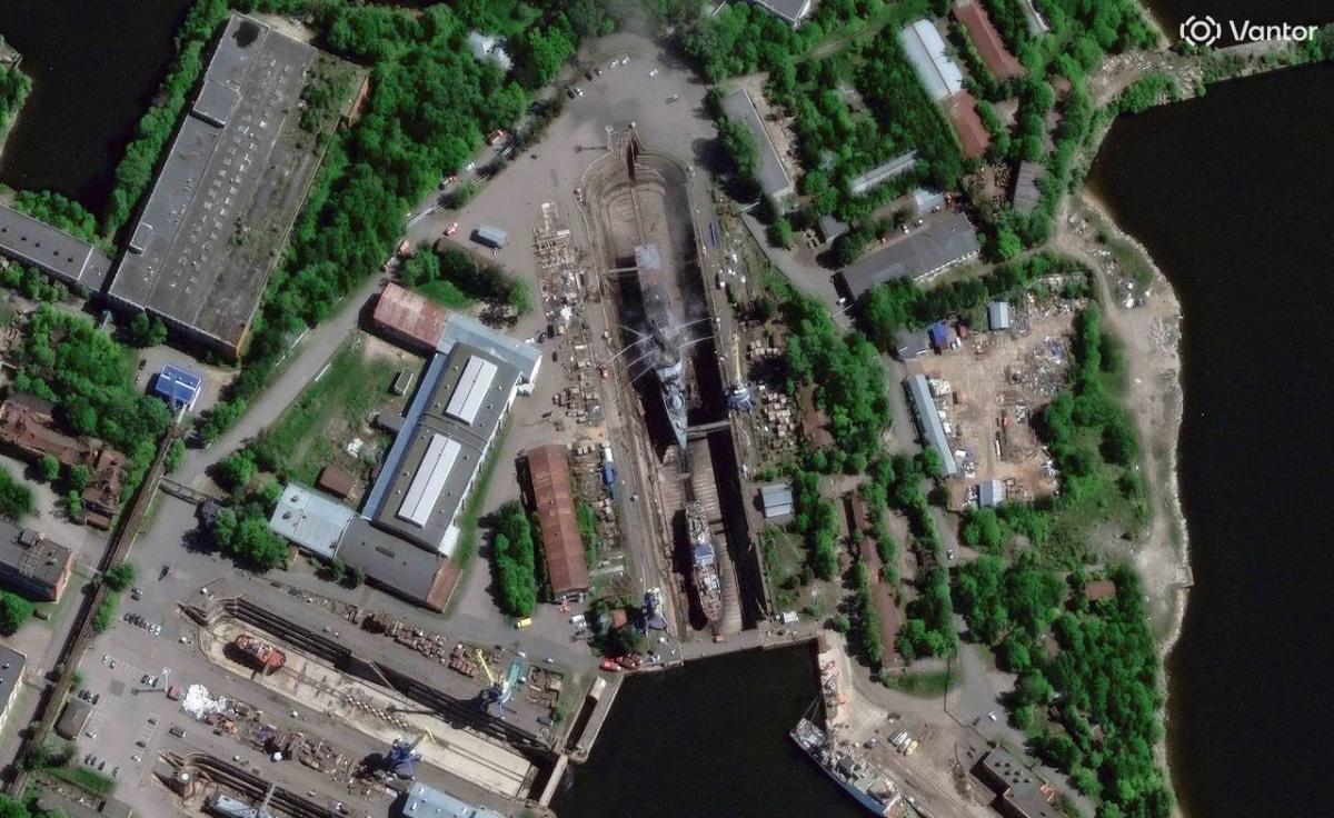 Удар по базі Балтійського флоту: опубліковано супутникові знімки