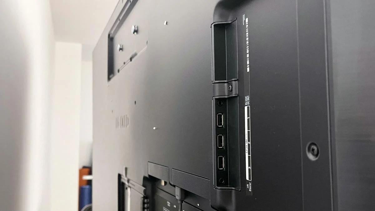 Что можно и что нельзя подключать к USB-порту телевизора