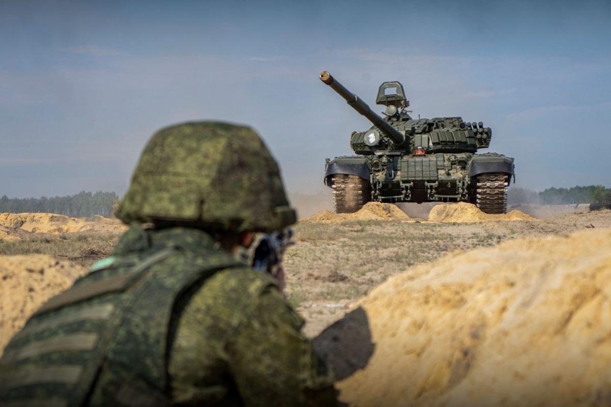 В НАТО дуже бояться того, що відбувається в Білорусі, - екс-