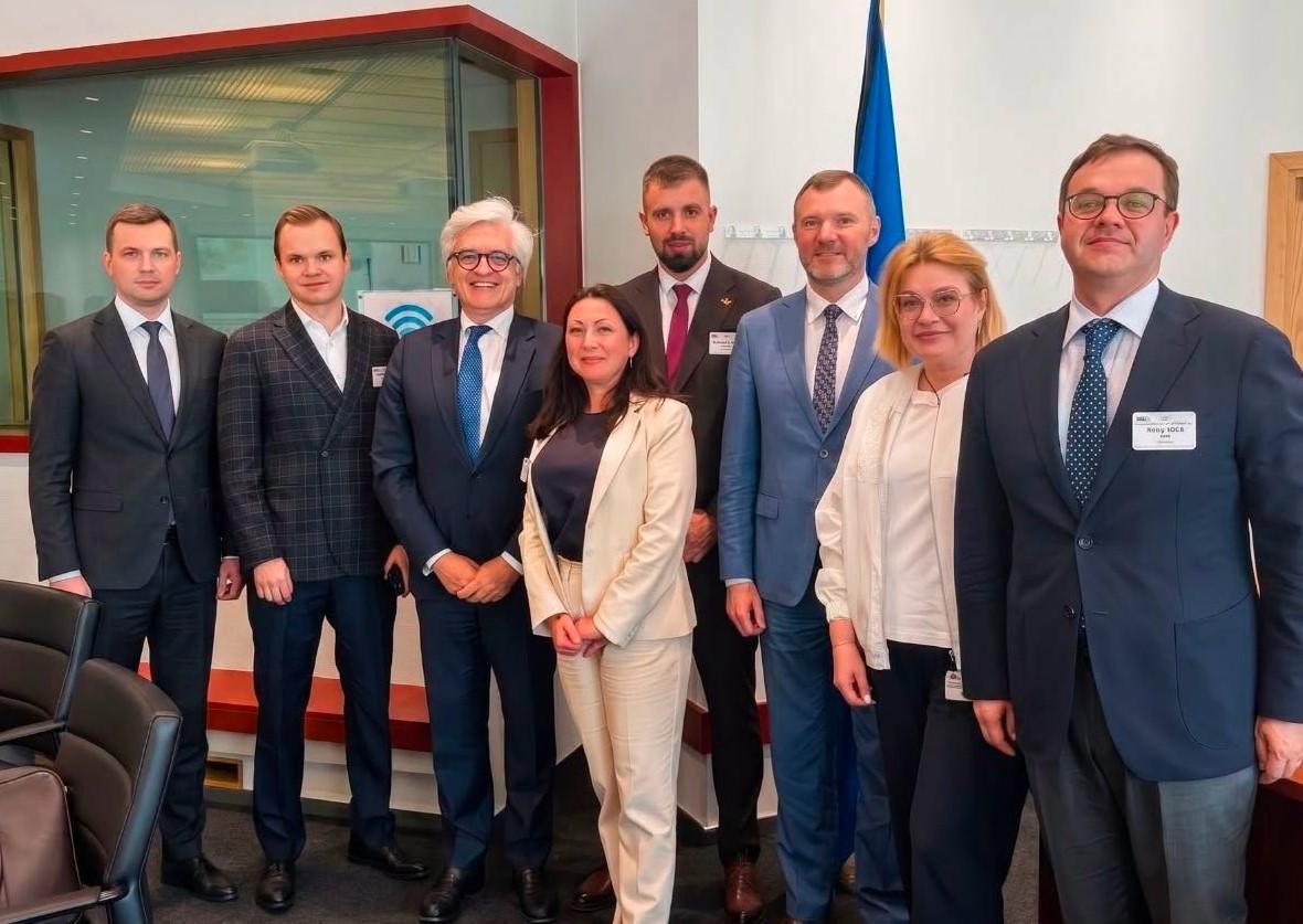 ІНТЕРПАЙП запропонував пілотний проєкт створення Зони промислової акселерації між метсекторами Румунії та України ІНТЕРПАЙП запропонував пілотний проєкт створення Зони промислової акселерації між метсекторами Румунії та України