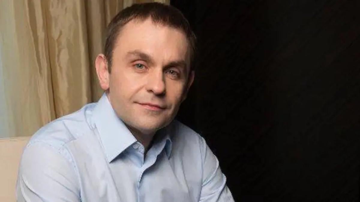 Екс-депутат просить повідомити нові факти шахрайства Василя Веселого, якого сьогодні затримувала СБУ Екс-депутат просить повідомити нові факти шахрайства Василя Веселого, якого сьогодні затримувала СБУ