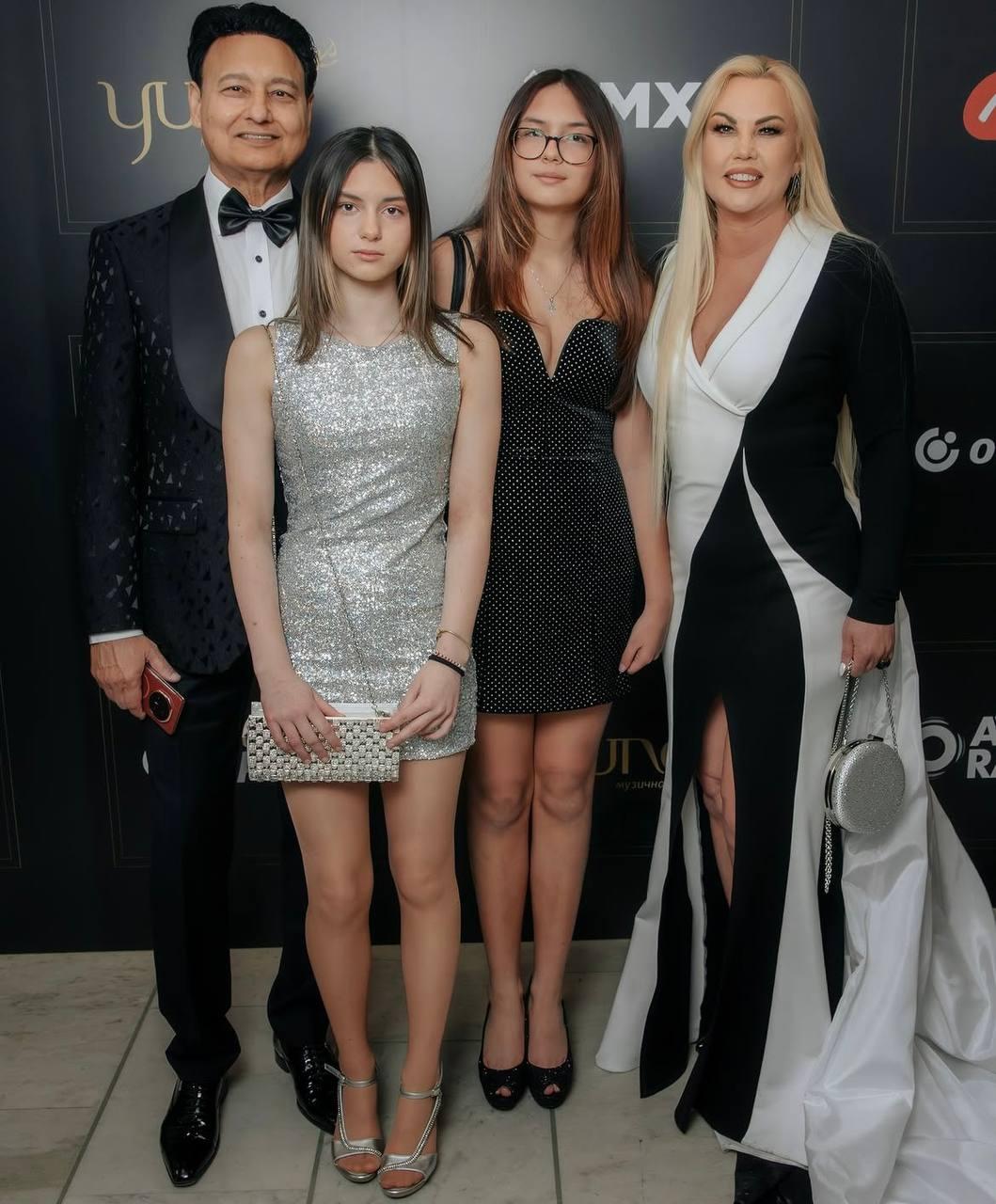 Камалія чесно розповіла про життя доньок за кордоном під час війни: 'Були постійні депресії' Камалія чесно розповіла про життя доньок за кордоном під час війни: 'Були постійні депресії'