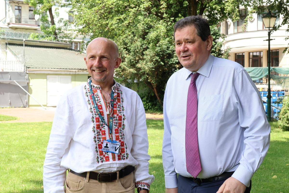 'Україна щомісяця знищує вдвічі більше російських солдатів, ніж за десять років загинуло в Афганістані', - посол Великої Британії в Україні Ніл Кромптон 'Україна щомісяця знищує вдвічі більше російських солдатів, ніж за десять років загинуло в Афганістані', - посол Великої Британії в Україні Ніл Кромптон