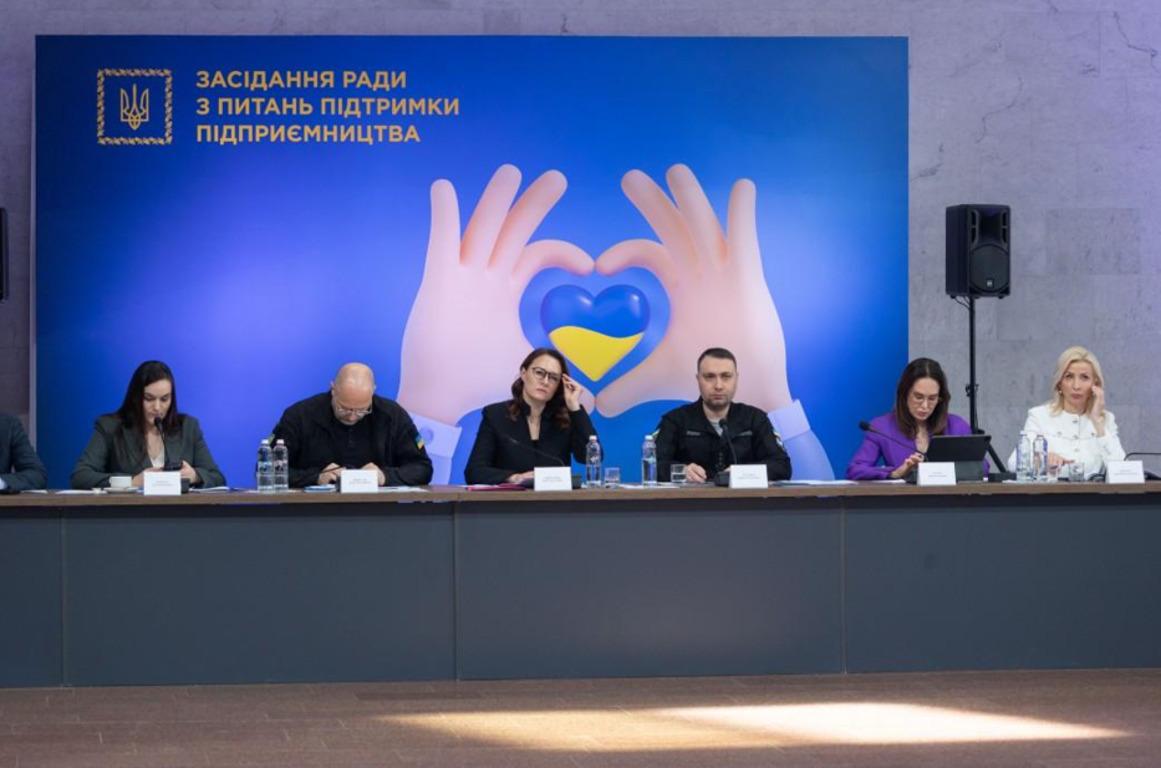 Буданов: Мы должны осуществить самую масштабную экономическую трансформацию Буданов: Мы должны осуществить самую масштабную экономическую трансформацию