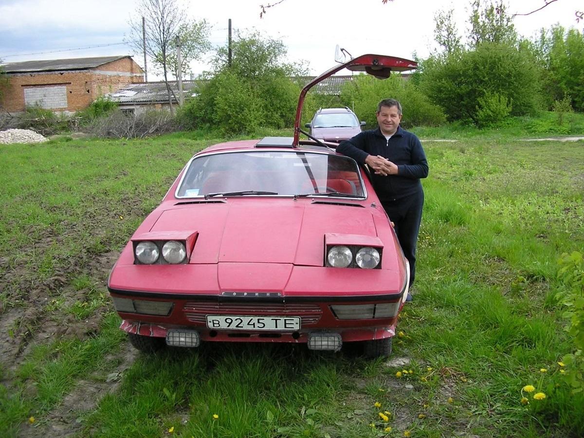 В Тернопольской области заметили уникальный автомобиль 'Горинь' 1980-х годов (фото) В Тернопольской области заметили уникальный автомобиль 'Горинь' 1980-х годов (фото)