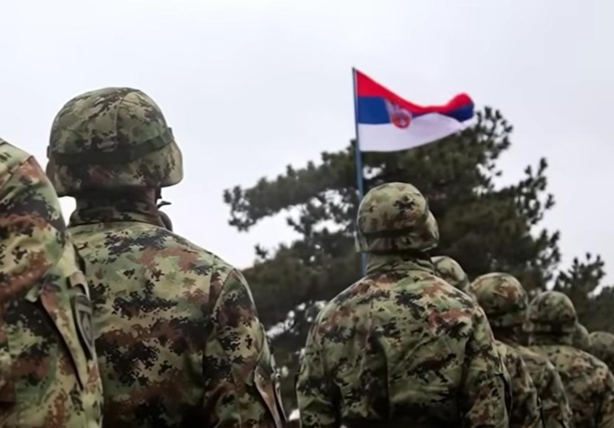 Одна з країн Європи після 16-річної перерви відновить обов'язковий призов до армії