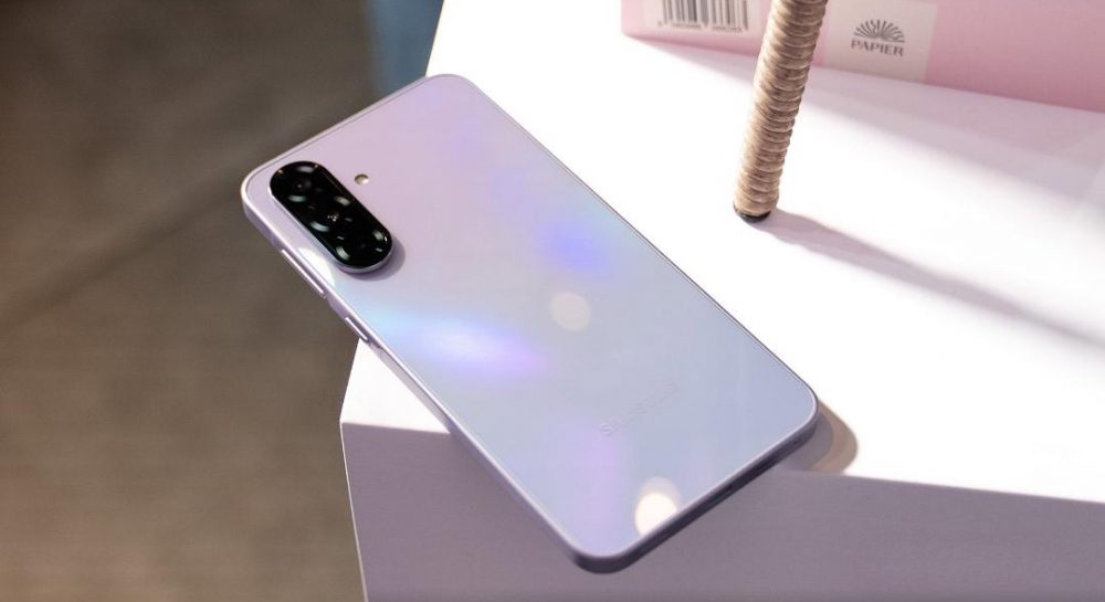 представлений Galaxy A27 з підтримкою до 2032 року