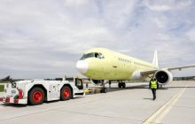 Россия представила первый серийный флагманский авиалайнер нового типа (фото)