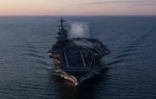 США ледь не втратили свій найкращий авіаносець під час війни з Іраном, - CNN
