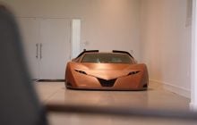 Американець створив суперкар із дерева з максимальною швидкістю понад 300 км/год (відео)