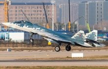 Путин пытается "впарить" Су-57 Индии на фоне нехватки у Дели истребителей нового поколения