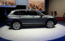 Бензинові авто, які розмітають покупці: названо найпопулярніші моделі в Україні