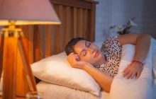 Почему люди, которые ложатся спать в 21:00, счастливее других: перечислены 9 причин
