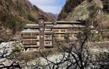 Самая старая гостиница в мире работает уже 1300 лет, и ею управляет одна семья: где она находится