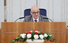 Віцемаршалок Сенату Польщі повернув Україні державні нагороди