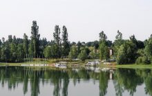 30-річна жінка купила озеро у кредит – і перетворила його на бізнес (фото)