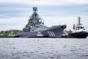 Росія спустила на воду свій найпотужніший атомний корабель