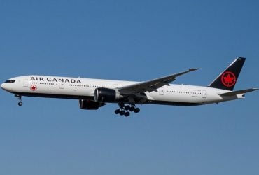Пилот авиалайнера в течение 17 лет летал без необходимой лицензии, совершив более 900 рейсов