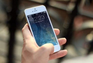 Почему "погода в смартфоне" постоянно вам врет: объясняет метеоролог