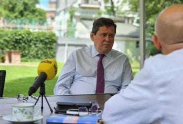 "Украина ежемесячно уничтожает в два раза больше российских солдат, чем за десять лет погибло в Афганистане", - посол Великобритании в Украине Нил Кромптон