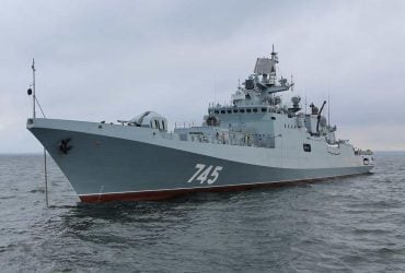 Российский фрегат произвел предупредительные выстрелы в сторону британской яхты в Ла-Манше