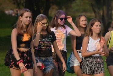 Британські зумери масово захопилися дозвіллям для пенсіонерів, - ЗМІ
