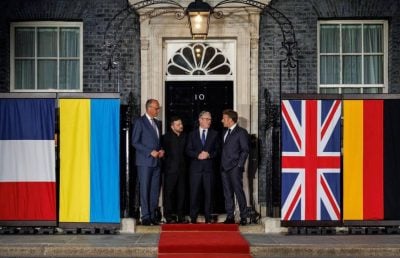Стармер, Макрон и Мерц призвали Путина к прекращению огня