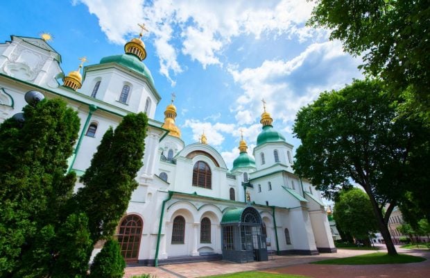Три Спаси, Успіння та Усікновення: православний календар на серпень 2026