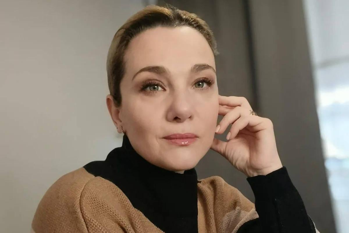 Матір відомої української ведучої опинилась під завалами під час атаки на Київ Матір відомої української ведучої опинилась під завалами під час атаки на Київ