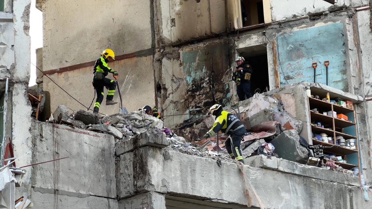 Для 60 населенных пунктов Харьковской области объявили эвакуацию из-за сумасшедшего соседа, – ОВА Для 60 населенных пунктов Харьковской области объявили эвакуацию из-за сумасшедшего соседа, – ОВА