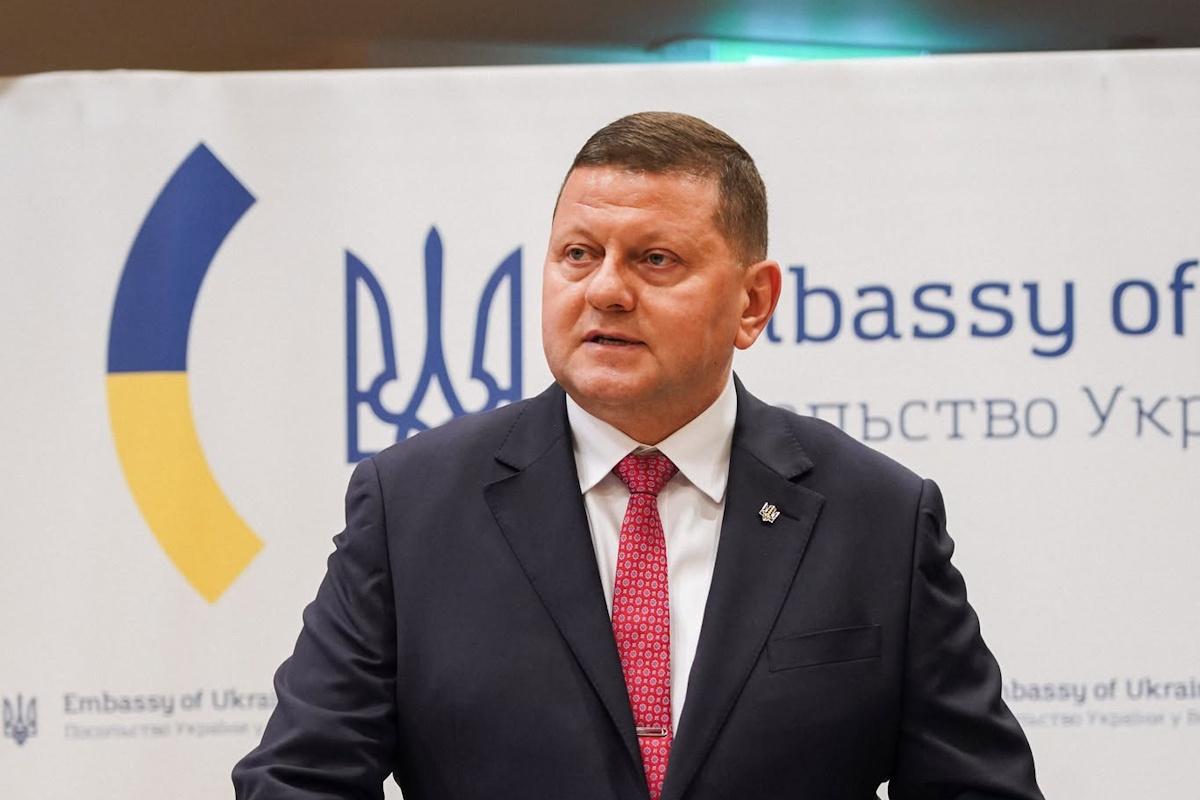 'Небезпечне і неправильне тлумачення війни': Залужний застеріг Україну від помилки 'Небезпечне і неправильне тлумачення війни': Залужний застеріг Україну від помилки