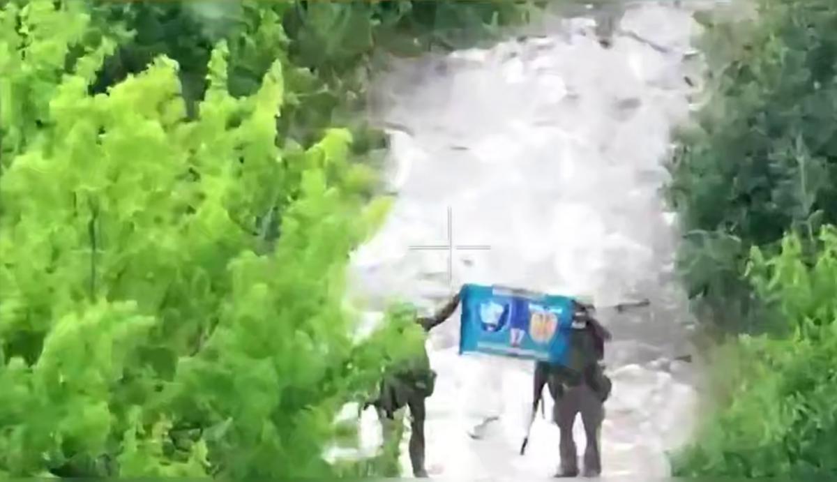 ЗСУ звільнили одне із селищ в Донецькій області (відео) ЗСУ звільнили одне із селищ в Донецькій області (відео)