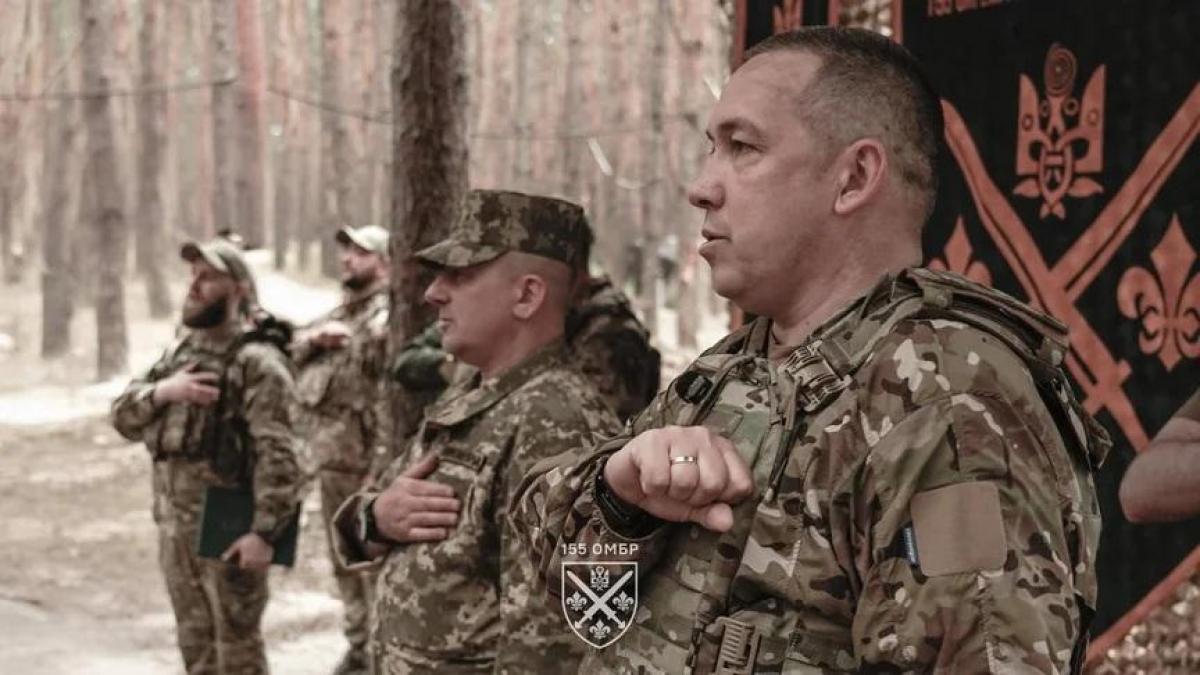 Командиру 155 ОМБр оголосили підозру через викрадення та вбивство цивільних