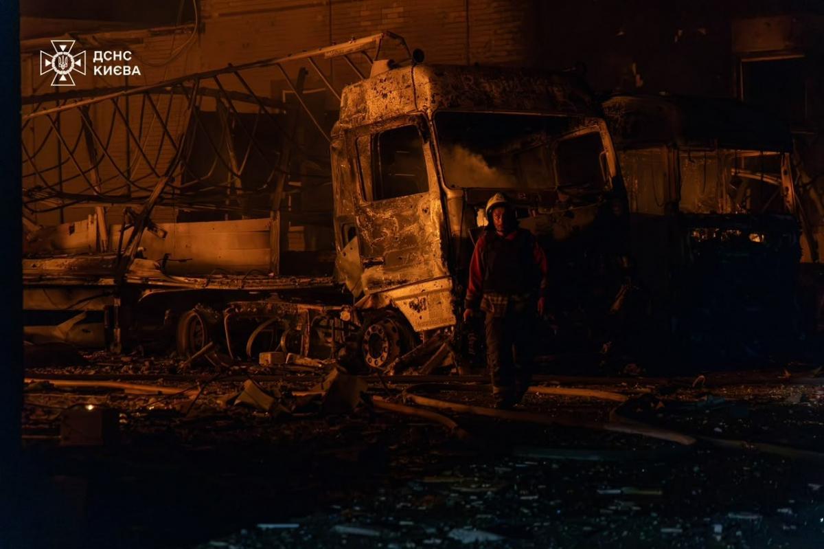 Россия атаковала Киев: погибли два человека, среди раненых – ребенок