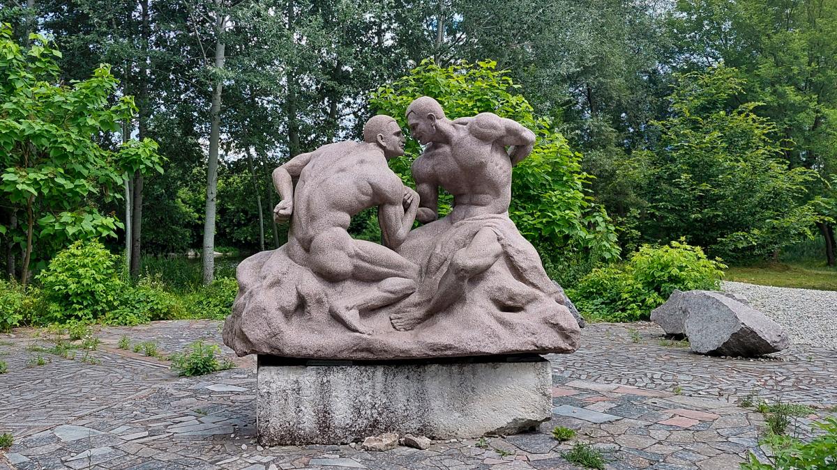 Мальовничий Коростишівський каньйон: головне – не доїхати туди, а потім звідти вибратися Мальовничий Коростишівський каньйон: головне – не доїхати туди, а потім звідти вибратися
