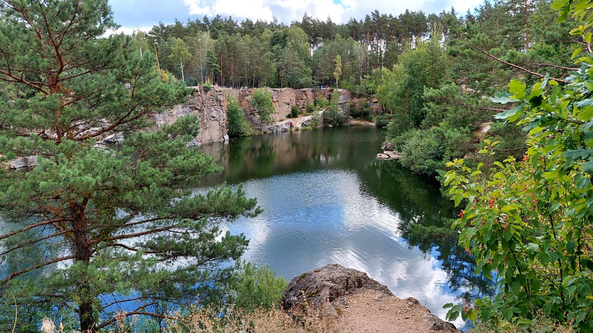 Мальовничий Коростишівський каньйон: головне – не доїхати туди, а потім звідти вибратися Мальовничий Коростишівський каньйон: головне – не доїхати туди, а потім звідти вибратися