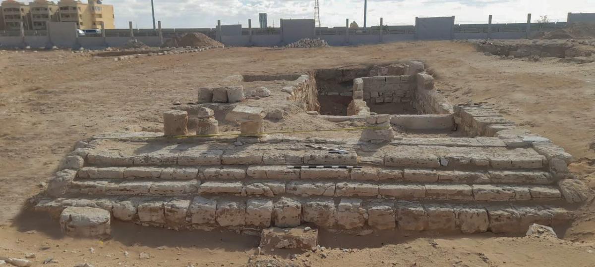 Археологи вскрыли 18 древнеегипетских гробниц у моря: что они там нашли (фото)