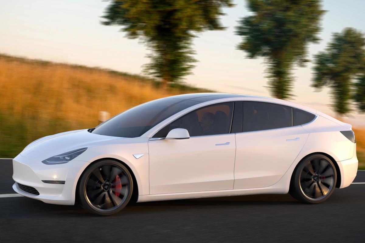 Владелец Tesla год не чистил радиатор и показал, сколько грязи там накопилось Владелец Tesla год не чистил радиатор и показал, сколько грязи там накопилось