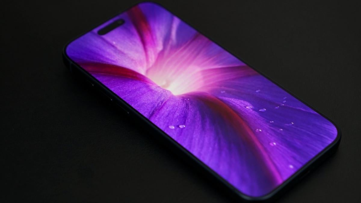 Apple готовит рекордный iPhone с 7-дюймовым экраном: ждать осталось недолго Apple готовит рекордный iPhone с 7-дюймовым экраном: ждать осталось недолго