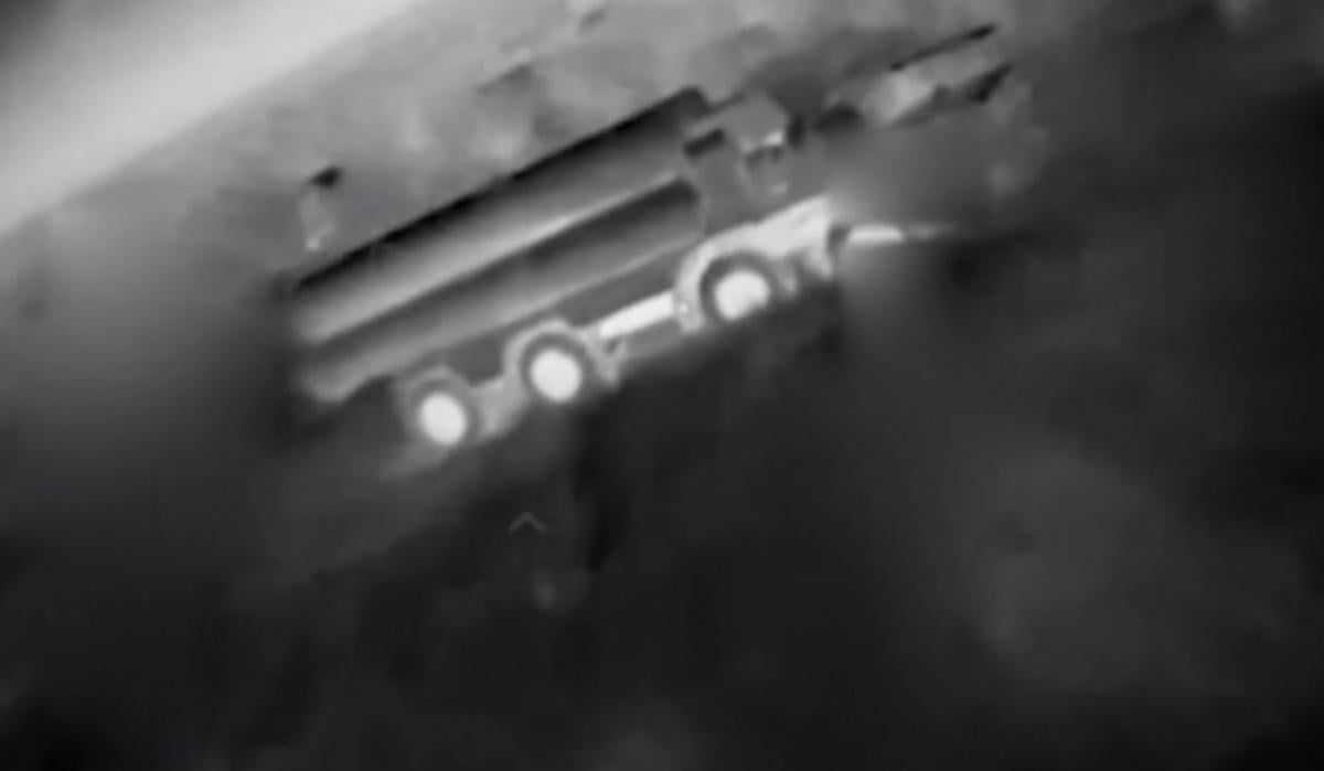У Криму майстри ГУР уразили російський 'Тріумф' (відео) У Криму майстри ГУР уразили російський 'Тріумф' (відео)