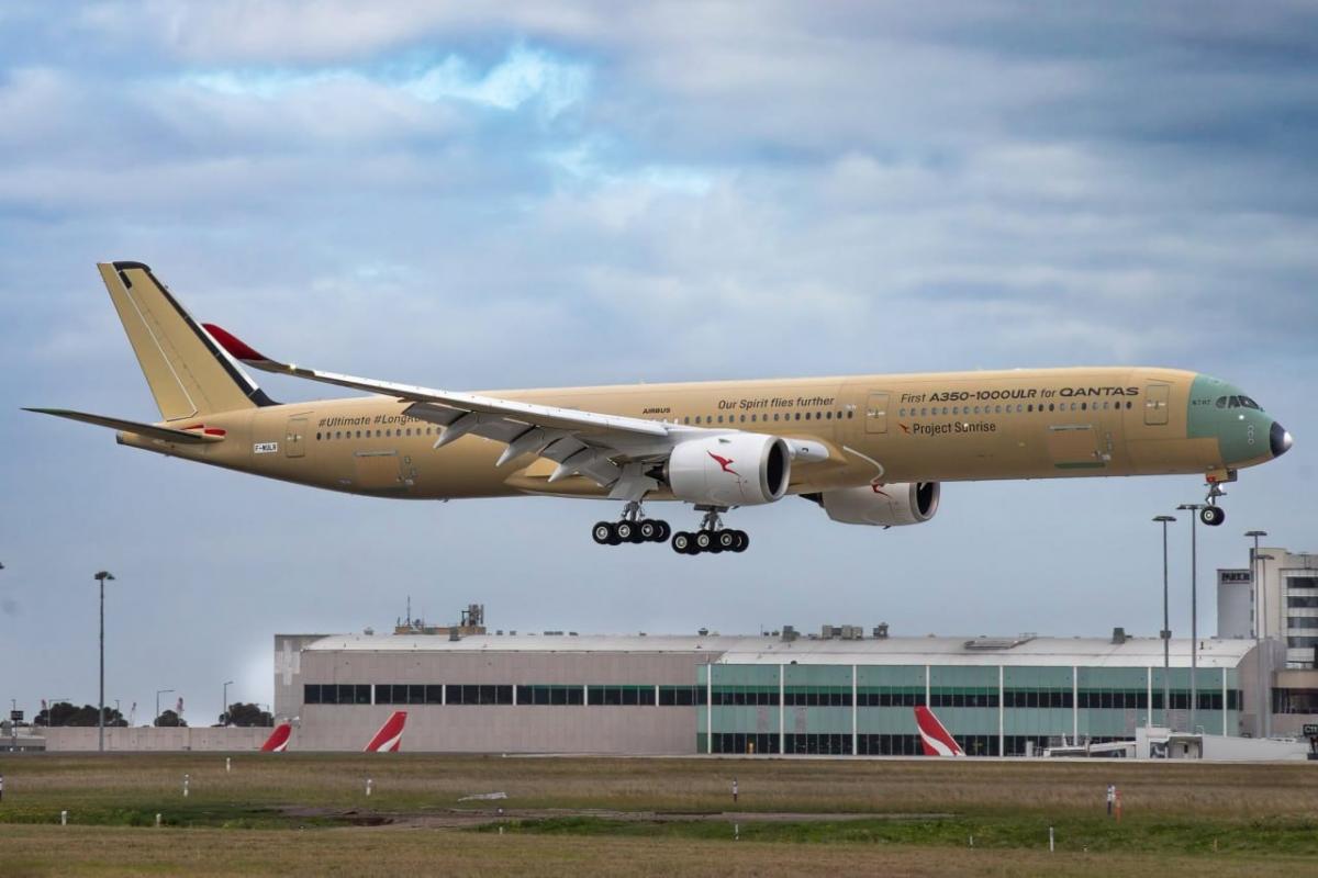Найновіший літак Airbus встановив вражаючий світовий рекорд, провівши в небі понад добу