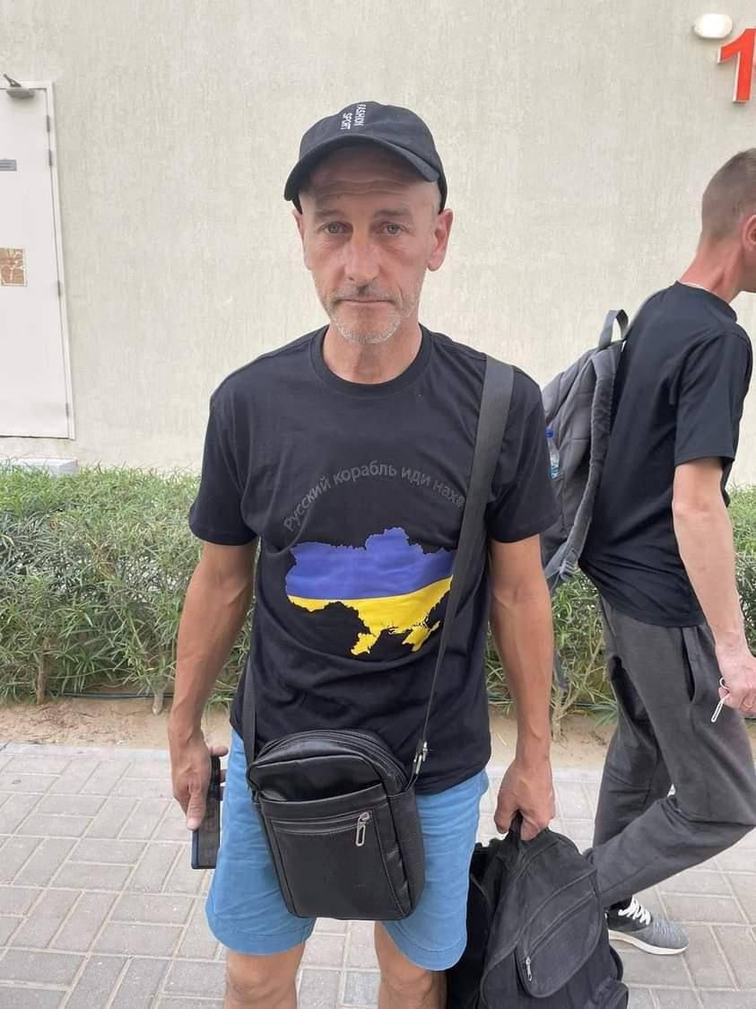 'В плену в Чечне нас держали в подвалах и привлекали к строительству для элиты - как рабов', - бывший военнопленный Сергей Скотаренко 'В плену в Чечне нас держали в подвалах и привлекали к строительству для элиты - как рабов', - бывший военнопленный Сергей Скотаренко