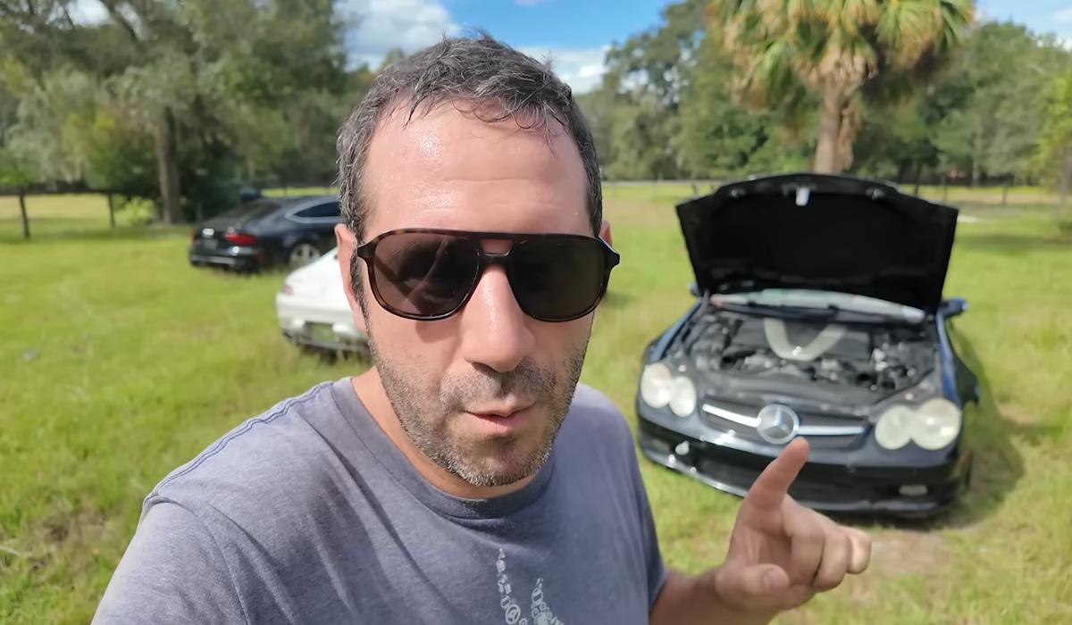 Чоловік купив Mercedes за $4100 і вже через 16 кілометрів зрозумів, де його надурили Чоловік купив Mercedes за $4100 і вже через 16 кілометрів зрозумів, де його надурили