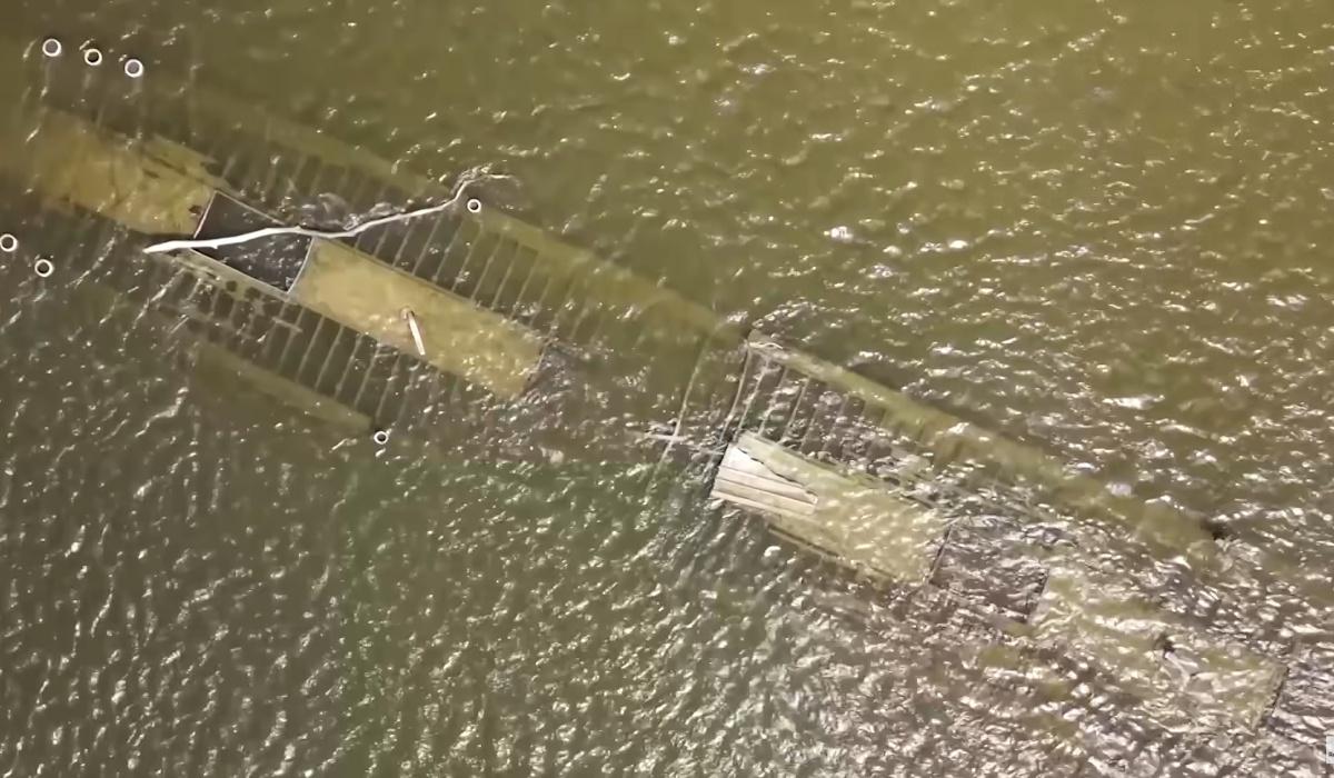 Низька вода в Дунаї оголила затонулі кораблі Другої світової війни Низька вода в Дунаї оголила затонулі кораблі Другої світової війни