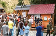 В Карпатах запустили первый электронный билет для национальных парков: первым стал маршрут на гору Хомьяк