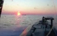 Морський дрон СБУ уразив танкер "тіньового флоту" Росії біля Криму (відео)
